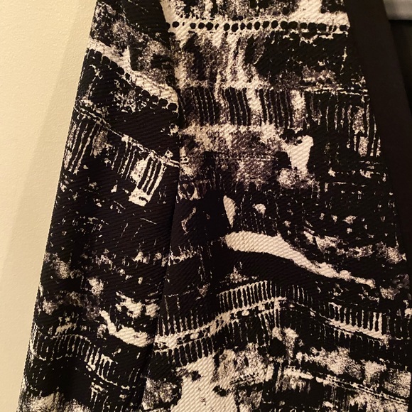 Nine West Women’s Black/White Short Jacket -Open Front -Sz 14 -fully lined - Picture 2 of 13
